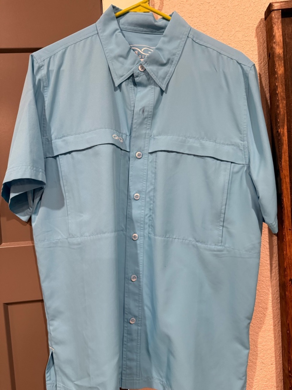 Gameguard Sky Blue Short-Sleeve Casual Button-Down Shirt